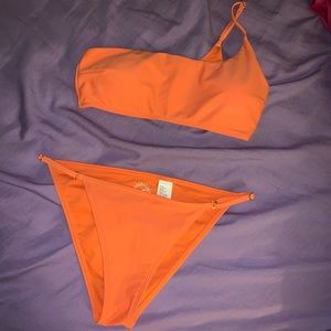 hollister one strap bikini set